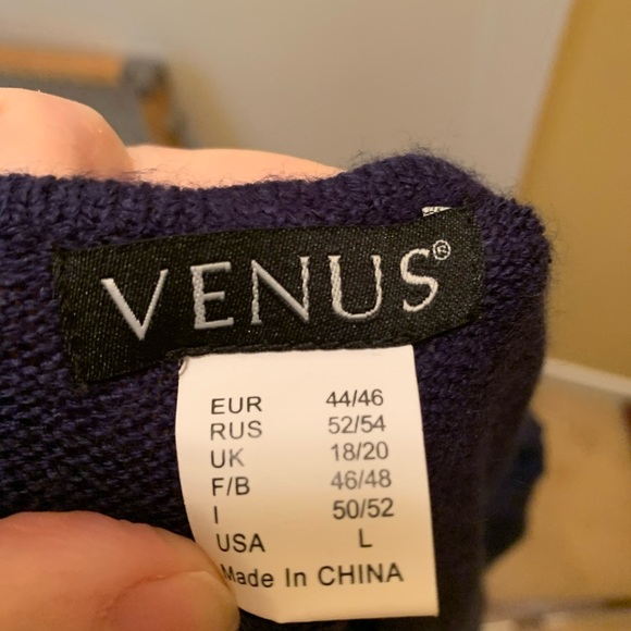 Venus Ombré lace sleeve sweater - Picture 4 of 6